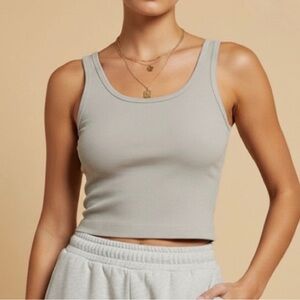 Gap Ribbed Padded Cropped Tank • Neutral Sand